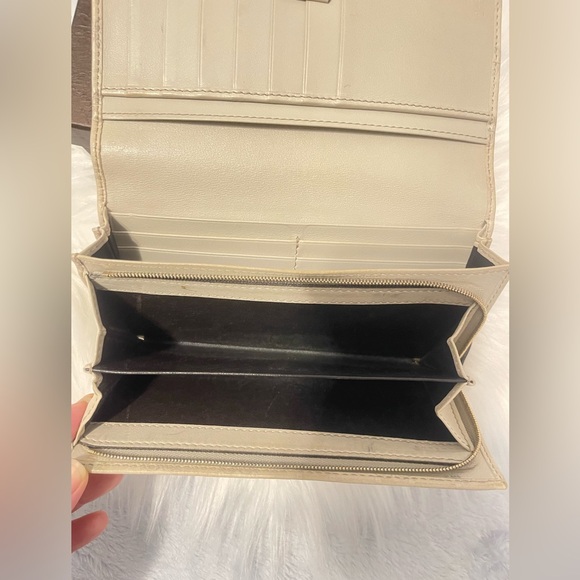 ❌❌❌SOLD❌❌GUCCI GUCCISIMA LONG WALLET - Picture 9 of 10